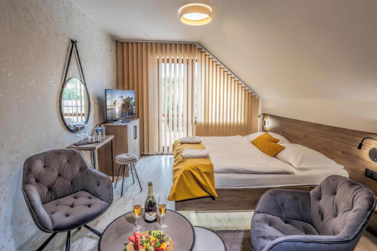 Hotel Beta بزينيتس المظهر الخارجي الصورة