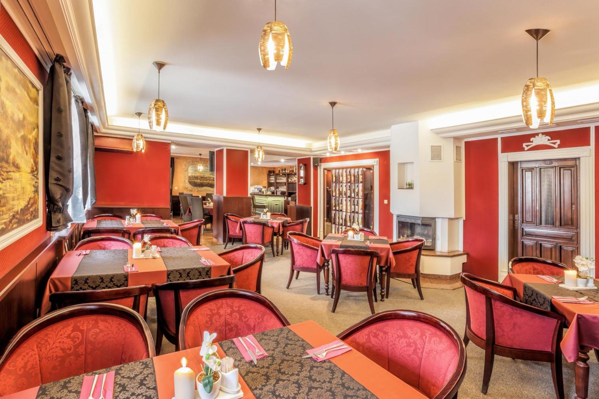 Hotel Beta بزينيتس المظهر الخارجي الصورة